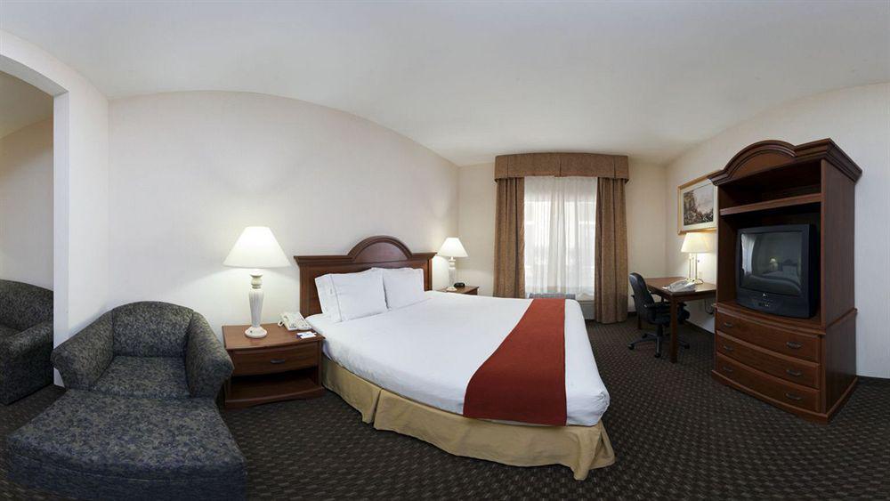 Holiday Inn Express Hotel & Suites Marion By Ihg Экстерьер фото
