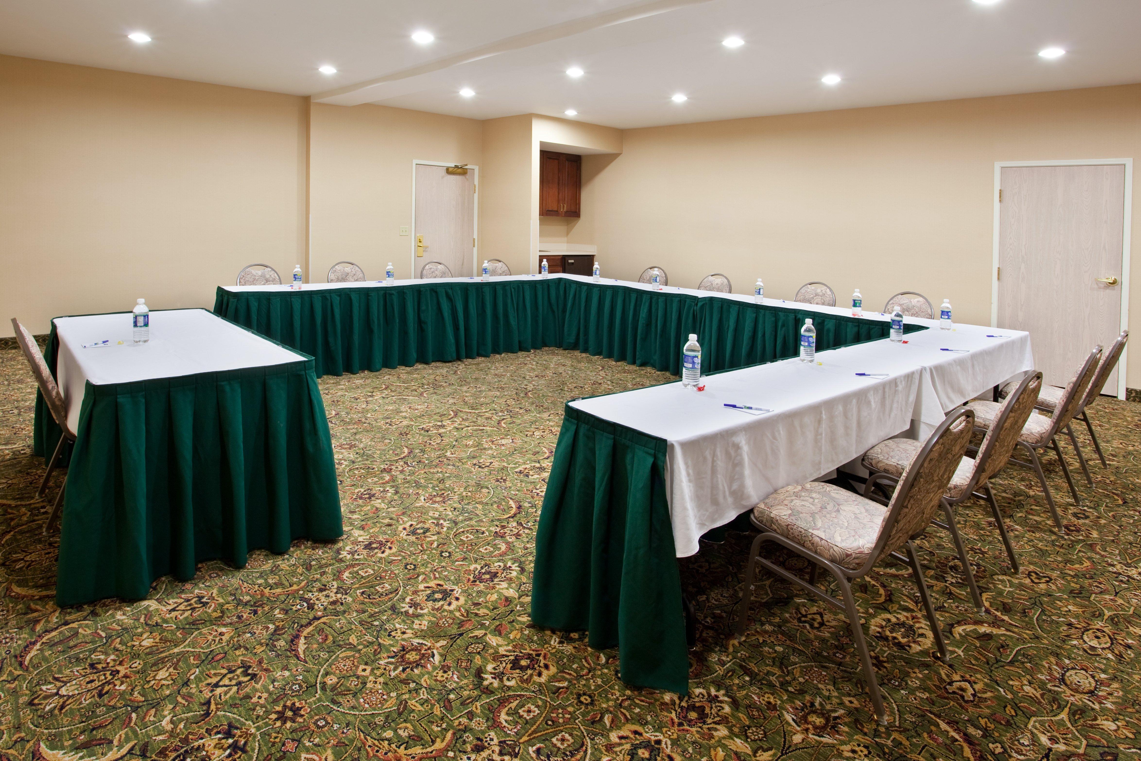 Holiday Inn Express Hotel & Suites Marion By Ihg Экстерьер фото