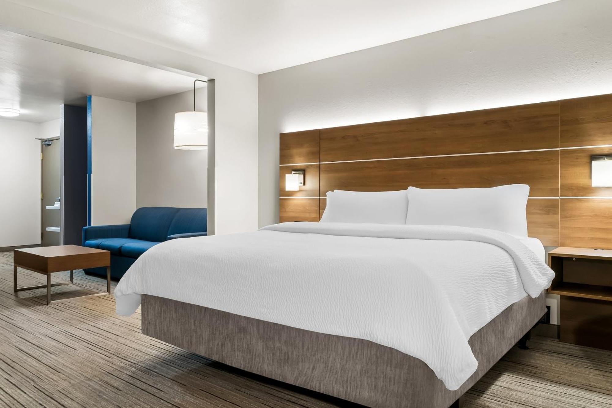 Holiday Inn Express Hotel & Suites Marion By Ihg Экстерьер фото