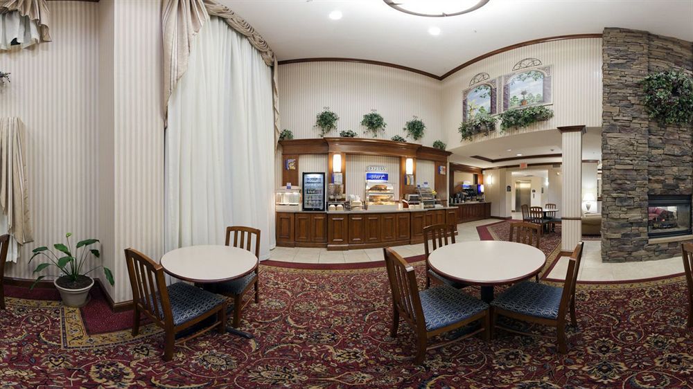 Holiday Inn Express Hotel & Suites Marion By Ihg Экстерьер фото